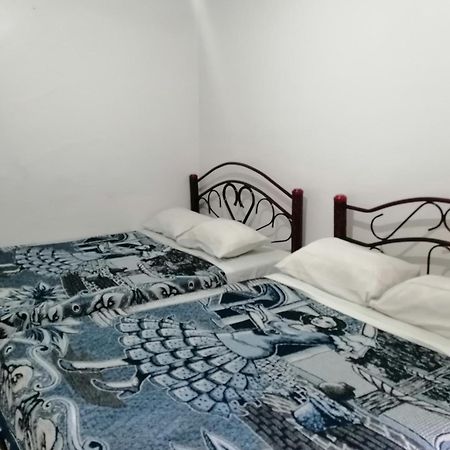 Hostal Maple Queretaro Luaran gambar