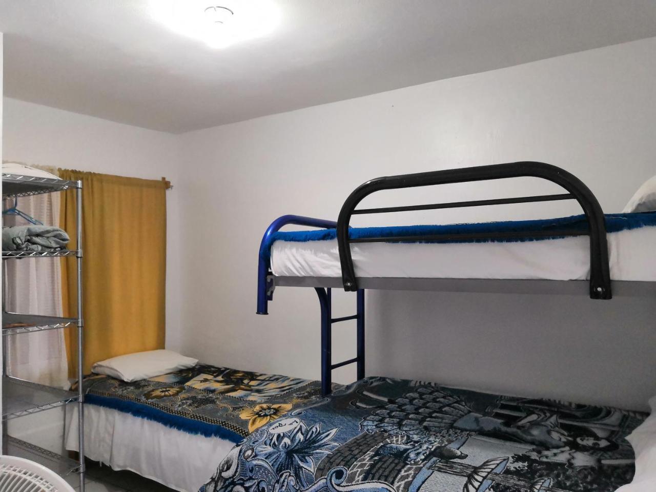 Hostal Maple Queretaro Luaran gambar